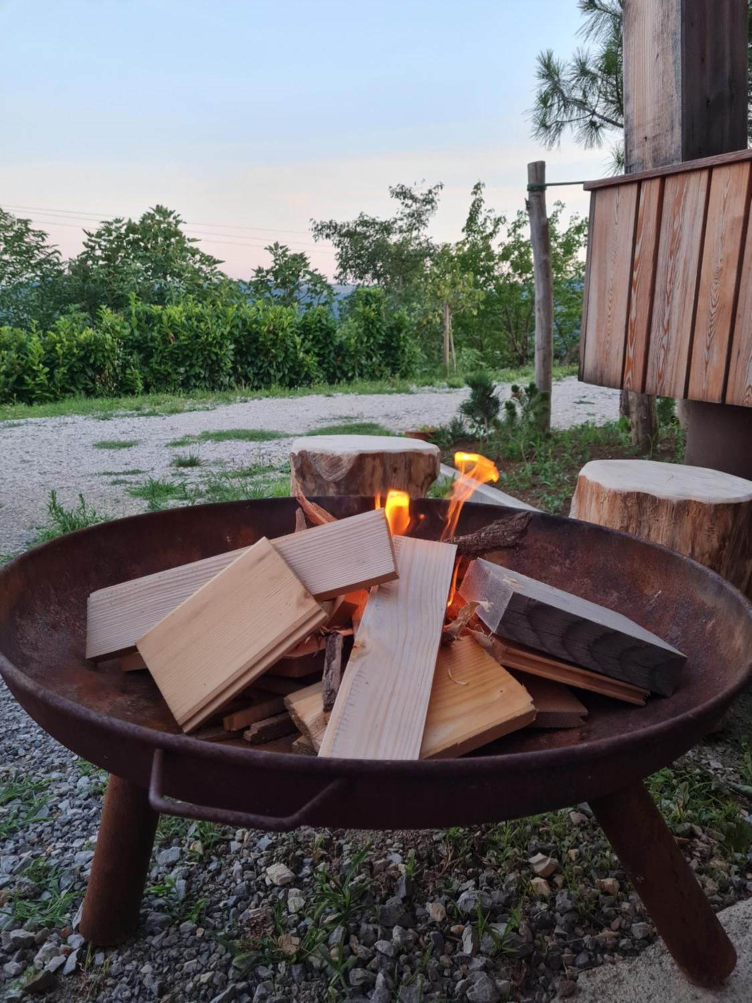 Panorama Glamping Vipavska Dolina Apartment Dobravlje Ngoại thất bức ảnh