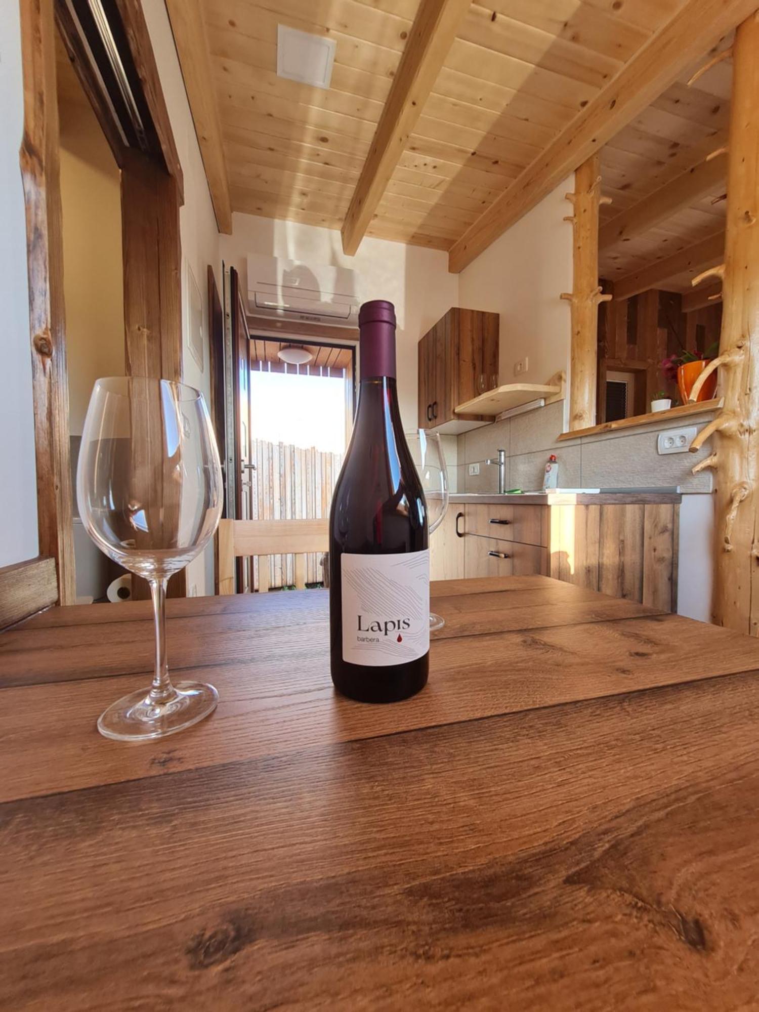 Panorama Glamping Vipavska Dolina Apartment Dobravlje Ngoại thất bức ảnh